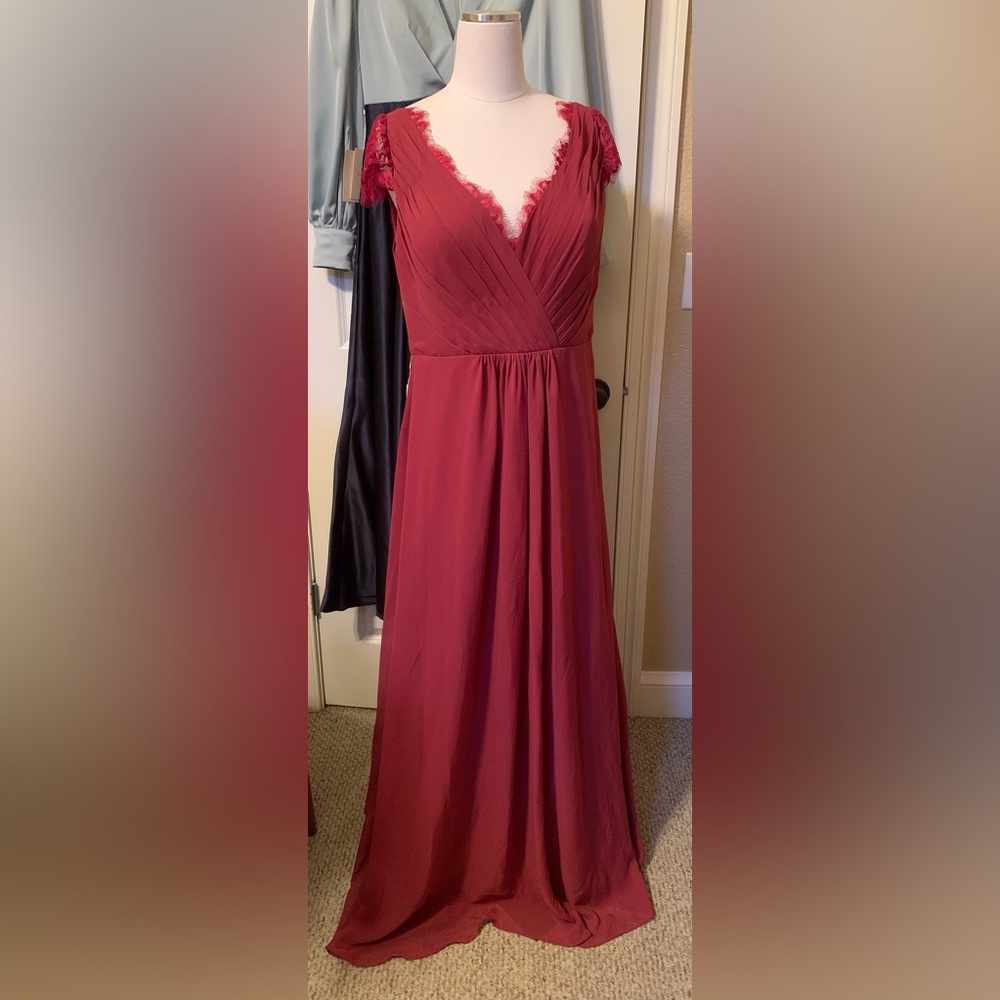 JJSHouse 14 NWT Wedding Special Occasion Mulberry Bridesmaid
